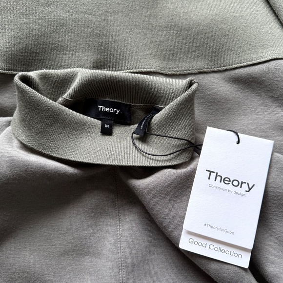 Theory Turtleneck Sweatshirt in Pale Green Army, Sz M (NWT) - Picture 9 of 9